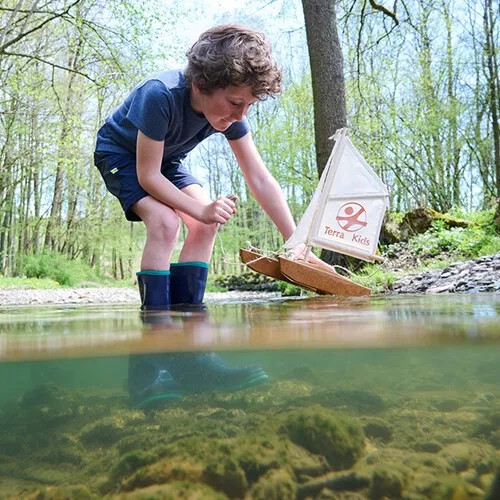 Haba Terra Kids Bouwpakket Kurken Catamaran 5 Haba Terra Kids Bouwpakket Kurken Catamaran - Afbeelding 5